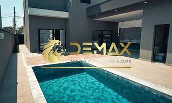 Imagem 2: Sobrado de Luxo com Piscina no Terras do Vale Caçapava