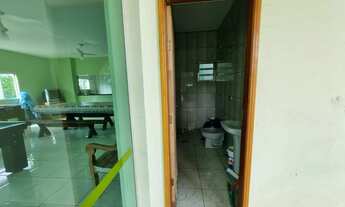 Imagem 6: Casa de condomínio térrea para venda tem 900 metros quadrados com 4 quartos