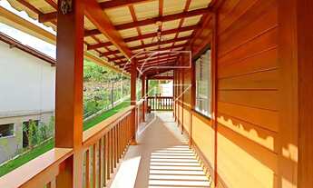 Imagem 5: Imóvel para venda possui 2100 metros quadrados com 4 quartos em Buenos Aires - Guarapari