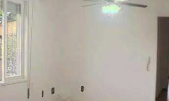 Imagem 3: *Apartamento de 2 quartos no Bairro Menino Deus, Porto Alegre*