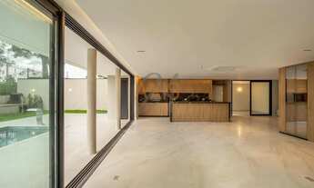 Imagem 4: Casa de 4 Suítes no Condomínio Ville Sanctuaire