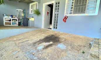 Imagem: Casa Escriturada à Venda - Terreno 250