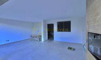 Imagem 4: Morada de Laranjeiras: Casa Ampla com 4 Quartos e Acabamento de Primeira!