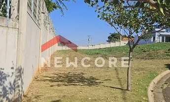 Imagem: Lote em condomínio em Avenida Romulo Lupo