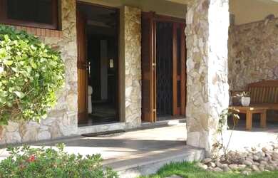 Imagem: Casa em Rua Dona Luíza Landell de Moura