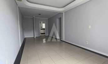 Imagem 7: Apartamento residencial com 3 quartos, sendo um deles suite, cozinha com armários e sacada