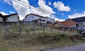 Imagem 2: Terreno à venda em Campos do Jordão em ótimo bairro residencial