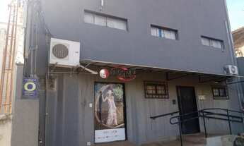 Imagem 2: Vende - Comercial, antiga confecção, todo estruturado, para empresa, com elevador de carga