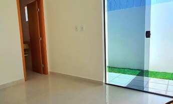 Imagem 5: Belíssima casa com acabamento de luxo em Mangabeira VII, 2 quartos sendo um suíte, com cer