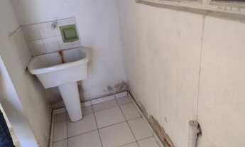 Imagem 2: Casa para aluguel tem 50 metros quadrados com 1 quarto em Jardim Leonor - Campinas - SP