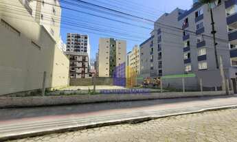 Imagem: Terreno para Locação Anual no Centro de