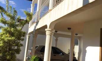 Imagem 2: Sobrado para venda com 296 metros quadrados com 4 quartos em Setor Sul - Goiânia - GO