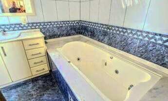 Imagem 2: Casa para Venda - 133m², 3 dormitórios, sendo 1 suites, 4 vagas - Centro de Cachoeirinha