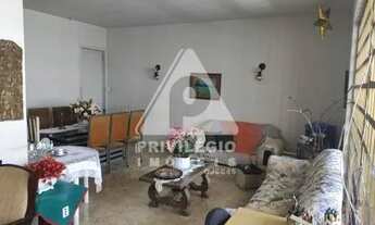 Imagem 7: COBERTURA Triplex - 380 m² - 2 Vagas na escritura