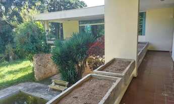 Imagem 2: SOBRADO NO TREMEMBÉ - 1.000 M² DE A/C - 1.950 M² DE TERRENO - 5 SUÍTES