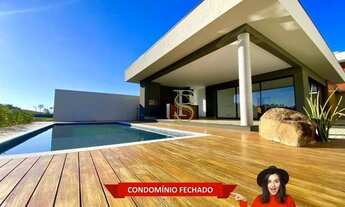 Imagem: Casa de Alto Padrão à venda em Condomínio