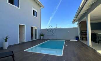 Imagem: Excelente casa com dormitórios e piscina