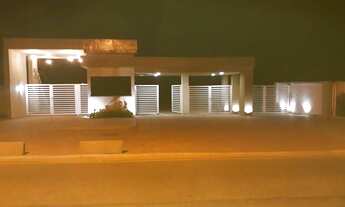 Imagem: Terreno plano na Ilha de Guaratiba