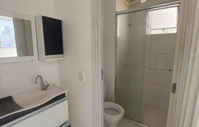 Imagem 6: Apartamento já financiado, 2 quartos, sala, coz. Condomínio fechado