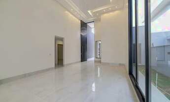 Imagem 4: Ampla, robusta e confortável