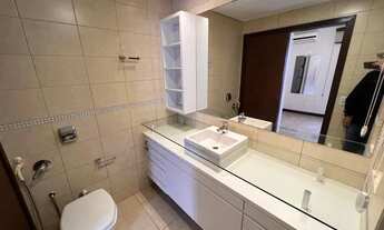 Imagem 6: Apartamento para venda possui 120 metros com 2 vagas individuais de garagem