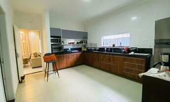 Imagem 3: Casa Térrea com Edícula na Vila Industrial - 04 Dorms c/ suíte - 300m²