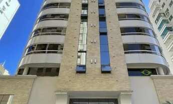 Imagem 2: Apartamento para Venda em Balneário Camboriú, Centro, 2 dormitórios, 1 suíte, 2 banheiros