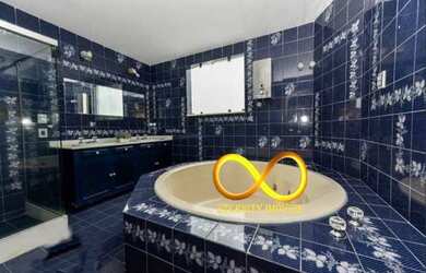 Imagem 7: Apartamento para venda possui 300 metros quadrados com 4 quartos em Copacabana - Rio de Ja