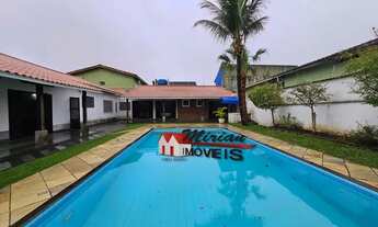 Imagem 2: Casa a venda em peruibe com 5 quartos sendo 3 suites com piscina prox a praia