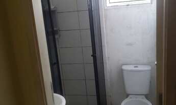 Imagem 3: ALUGO APARTAMENTO POR 750