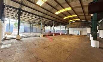 Imagem: Galpão Comercial para Alugar com 03 Salas