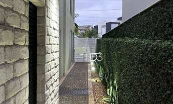 Imagem 4: Casa Cond. Sun Lake com 3 dormitórios à venda, 220 m² por R$ 2.470.000 - Sun Lake Residenc