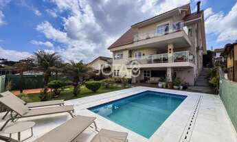 Imagem 2: CASA DE ALTO PADRÃO NO VISTA ALEGRE - PRÓXIMA AO PARQUE BARIGUI Casa com 4 quartos 460m² n