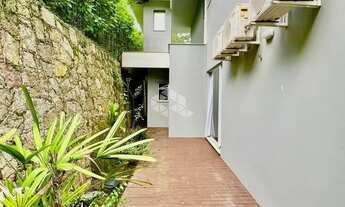 Imagem 6: CASA COM 3 SUÍTES 2 VAGAS PISCINA E ALTO PADRÃO EM SANTO ANTÔNIO DE LISBOA