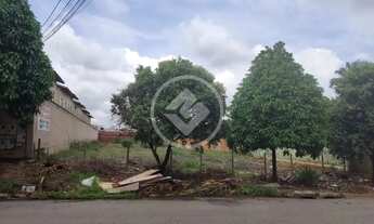 Imagem 2: Incrível lote de 1600m2 localizado em uma das principais avenidas da região. codigo: 97169