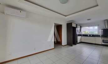 Imagem 4: Apartamento com 2 quartos, sacada com churrasqueira e 1 vaga de garagem no Bairro Santo An