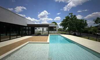 Imagem 2: Casa Cond. Portal das Aguas, Lago do Manso, com 5 Suítes e 1.200m² de terreno