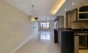 Imagem 3: Casa 3 Dormitórios / Pátio com Churrasqueira / Jardins do Prado