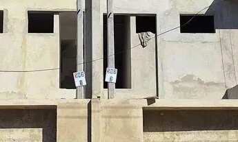 Imagem: SOBRADO NO CAPÃO RASO - NOVOS