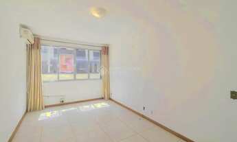 Imagem: Apartamento com 2 Dormitórios - Mont Serrat