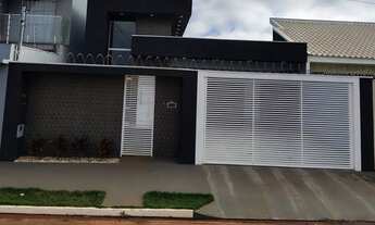 Imagem: Casa á venda com 3 quartos sendo 1 suíte