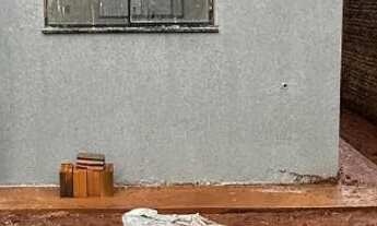 Imagem: Casa á venda com 2 quartos com bônus moradia