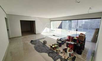 Imagem 6: Imóvel Comercial para venda no Bairro Maria Izabel Estrutura Completa com 8 Salas e Quint