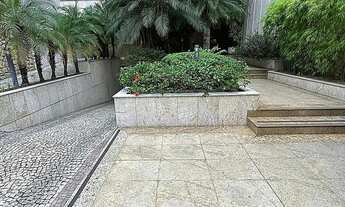 Imagem 2: Ref.: 4014 - Excelente 4 quartos, 2 suítes, um por andar, alto padrão na Rua Rei Alberto