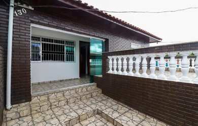 Imagem 6: Casa para venda em Vila Nossa Senhora do Retiro com 4 quartos, sendo 1 suíte , 280m²