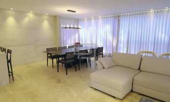 Imagem: Casa com 4 quartos à Venda, Belvedere