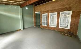 Imagem 2: Oportunidade - Casa - Conjunto Residencial Trinta e Um de Março - 2 Dormitórios - 96m²