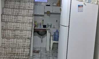 Imagem 5: Casa com 4 quartos,sala cozinha 2 banheiro garagem para um carro documentos ok. Val180.000