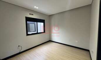 Imagem 6: CASA À VENDA NA ZONA 07 EM MARINGÁ-PR