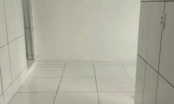 Imagem 3: Alugo 680,00 apto.com água e IPTU incluso, a dez minutos do centro